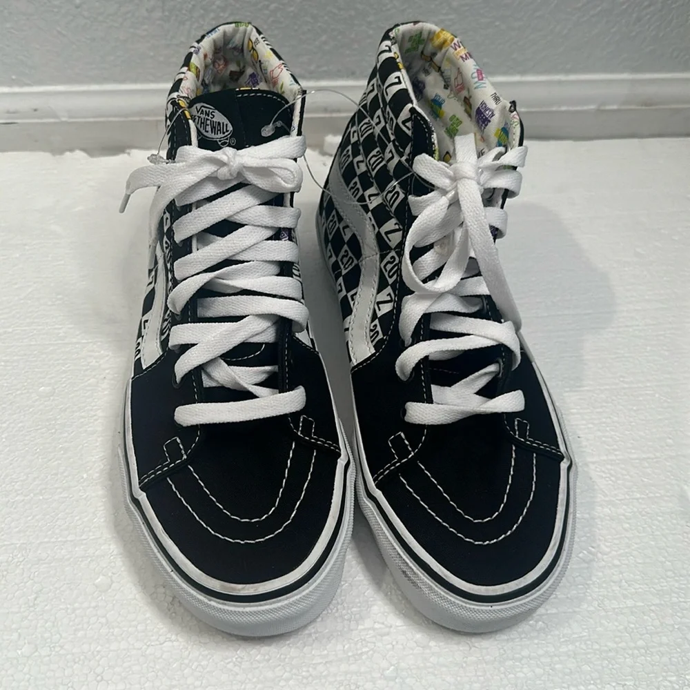 Van skateboard high top sneakers size 6.5 men 8 women black white old sckol